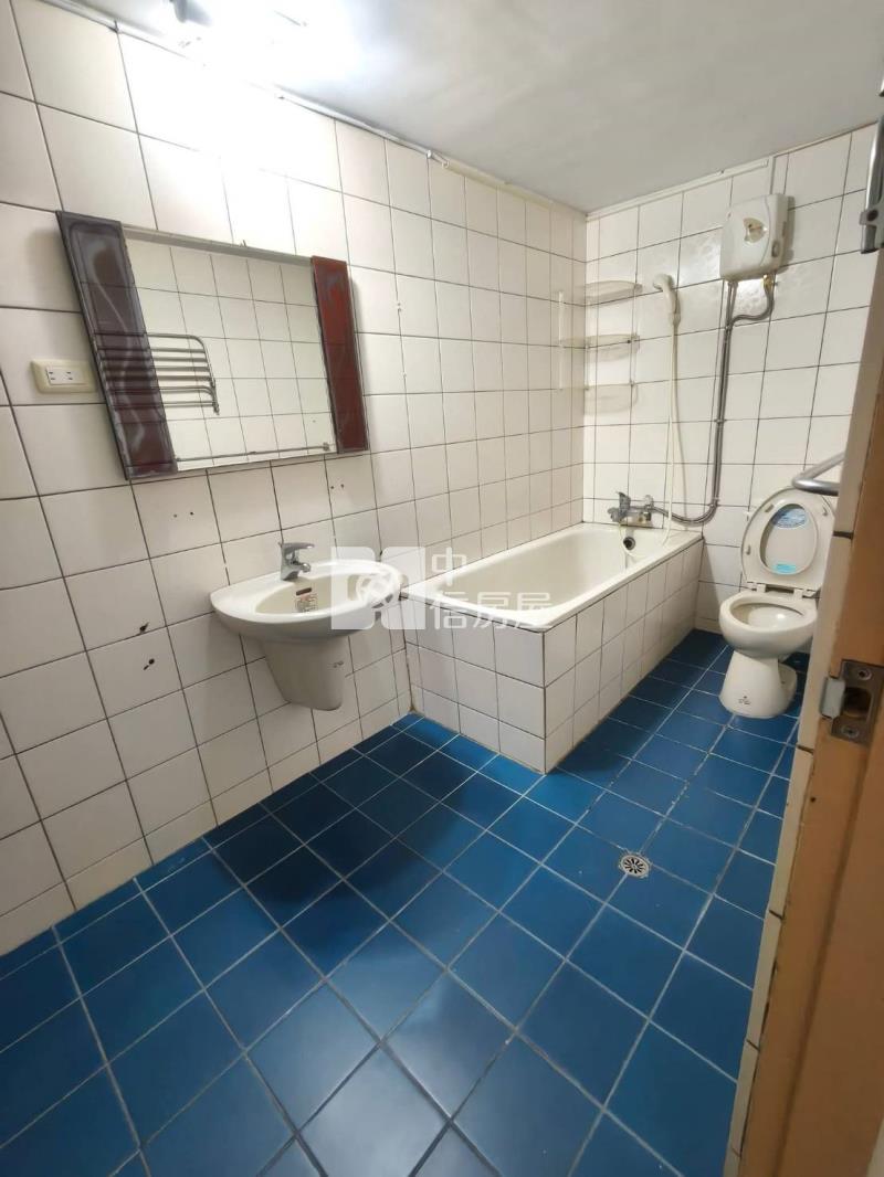 斗六警民街大地坪美別墅房屋室內格局與周邊環境