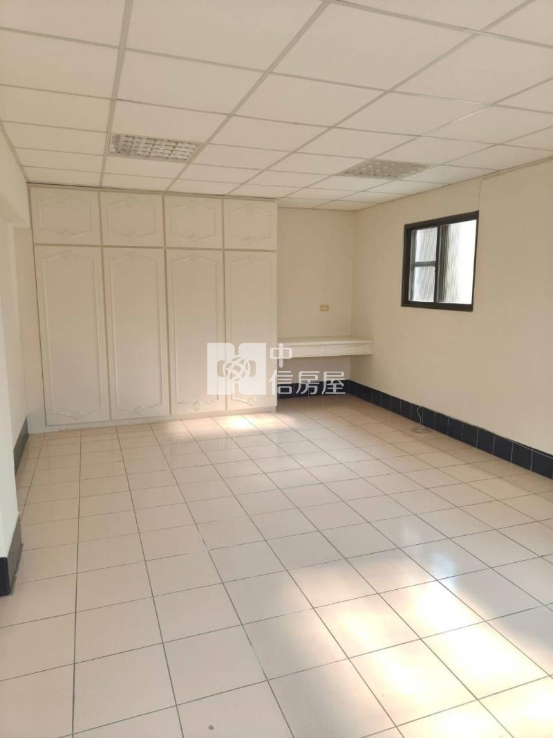 斗六警民街大地坪美別墅房屋室內格局與周邊環境