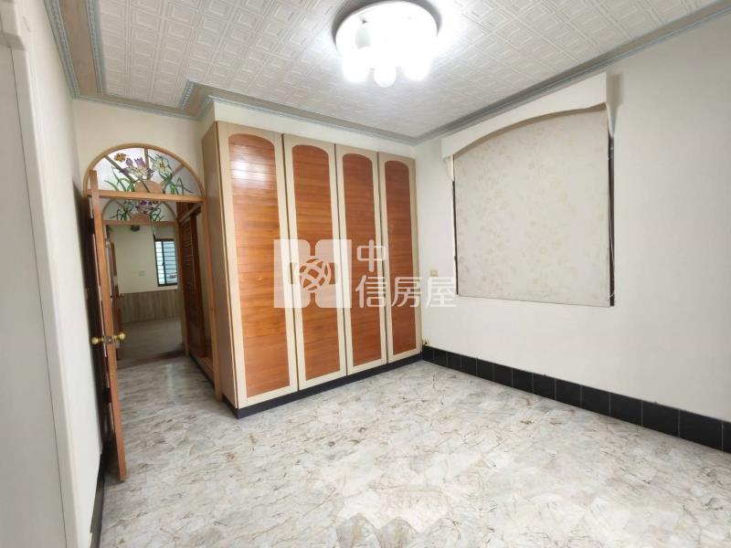 斗六警民街大地坪美別墅房屋室內格局與周邊環境