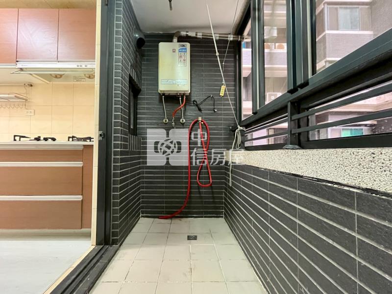 親家大無限輕裝潢兩房樹梢戶房屋室內格局與周邊環境