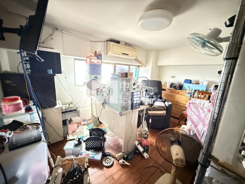專-幼獅交流道低總價邊間2房車房屋室內格局與周邊環境