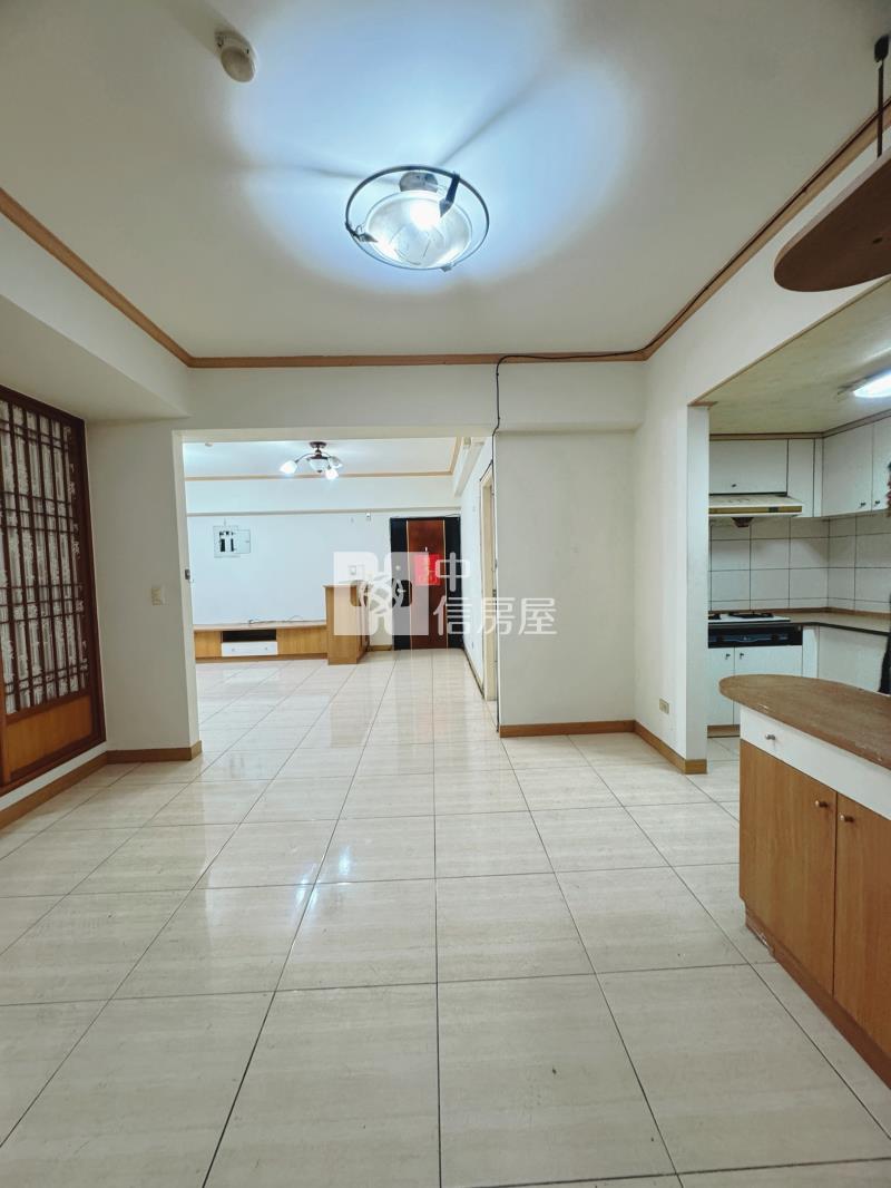 楊梅全聯旁4房車房屋室內格局與周邊環境