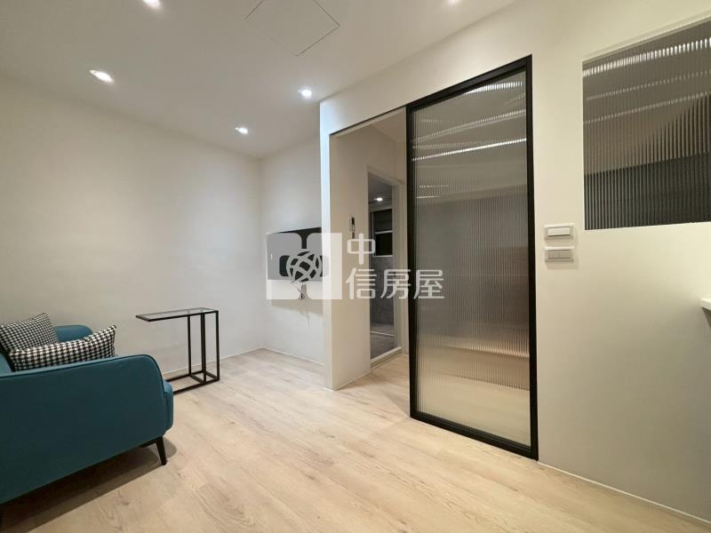 【神馬】中壢林森國小出租隔套公寓二樓房屋室內格局與周邊環境