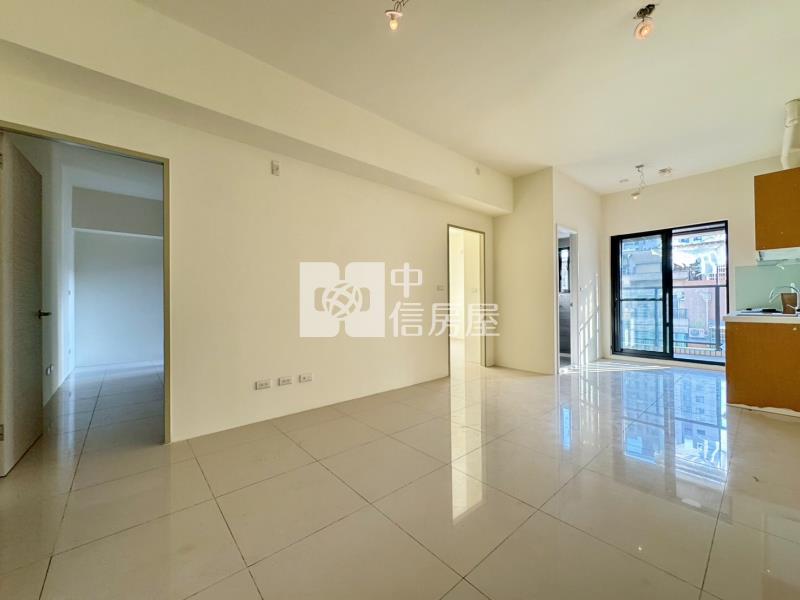 樹孝商圈全新兩房兩衛平車房屋室內格局與周邊環境