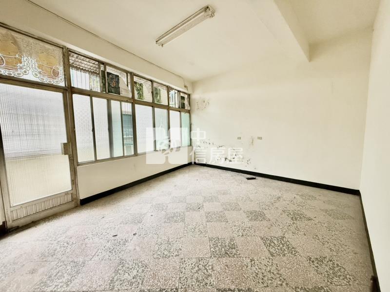 宋屋國小.8米活巷.美透天房屋室內格局與周邊環境