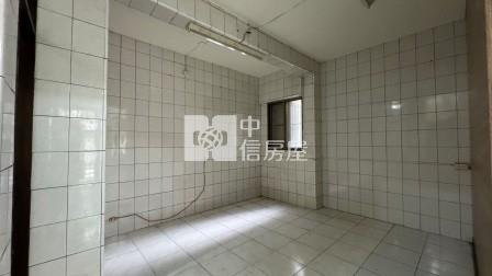 屏東房屋-長治面寬車庫超值別墅房屋室內格局與周邊環境