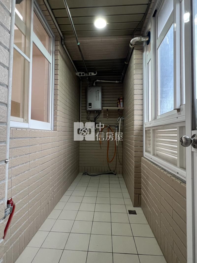 平鎮東方之星景觀3房車房屋室內格局與周邊環境