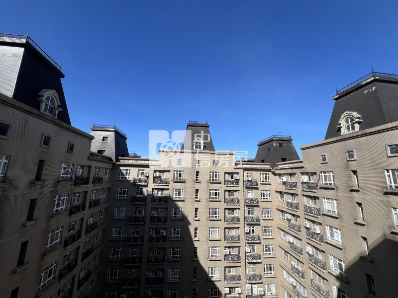 平鎮東方之星景觀3房車房屋室內格局與周邊環境