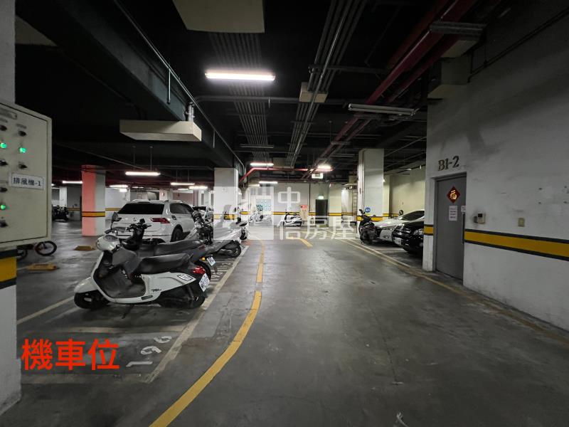 平鎮東方之星景觀3房車房屋室內格局與周邊環境