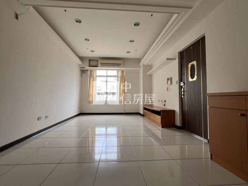 平鎮東方之星景觀3房車房屋室內格局與周邊環境