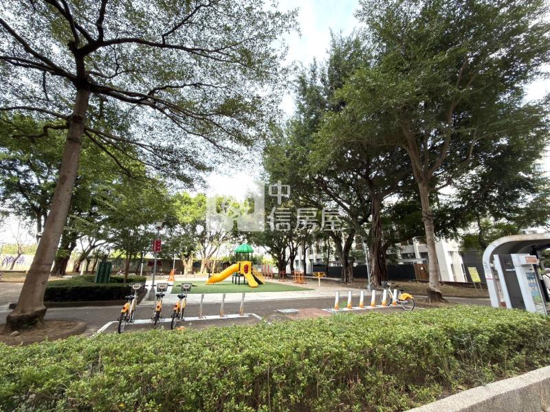 中科新貴特區2房平車房屋室內格局與周邊環境