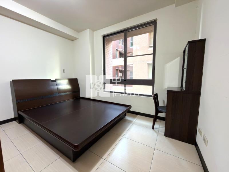 中科新貴特區2房平車房屋室內格局與周邊環境