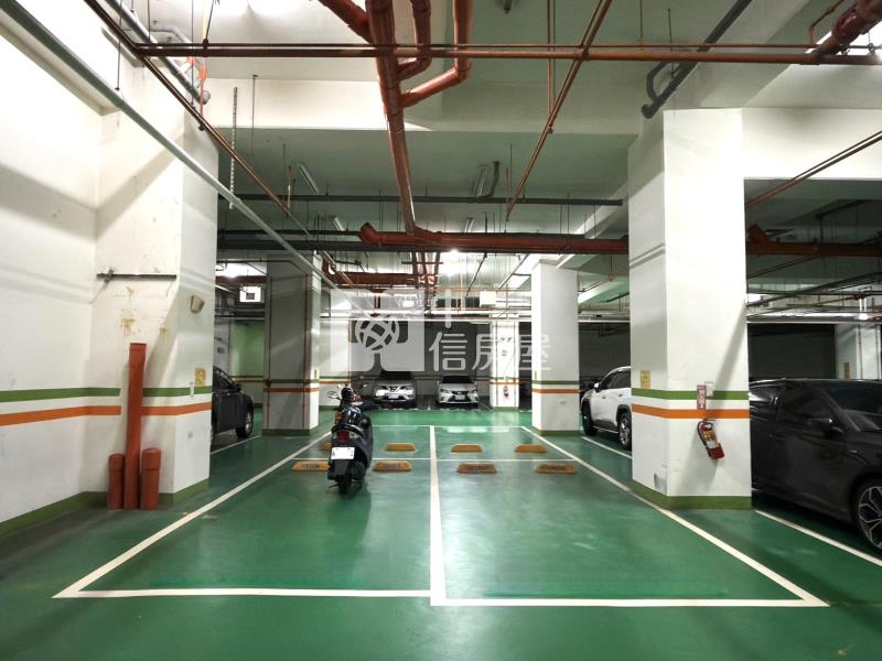 中科新貴特區2房平車房屋室內格局與周邊環境