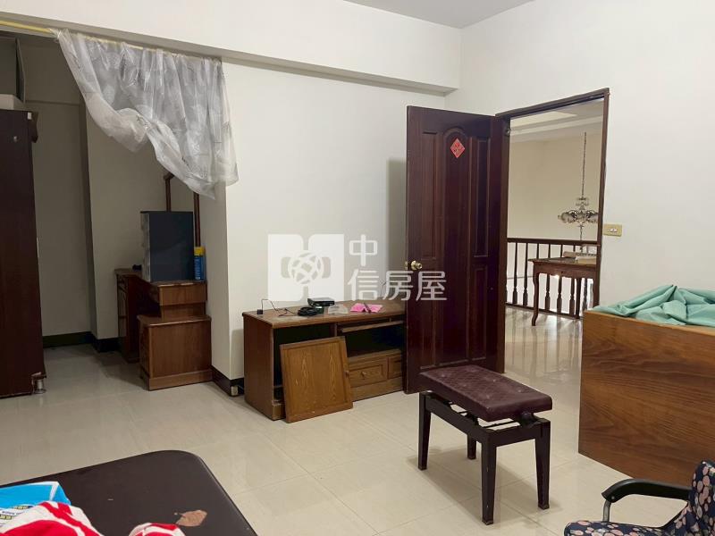 近A21大5房景觀美宅房屋室內格局與周邊環境