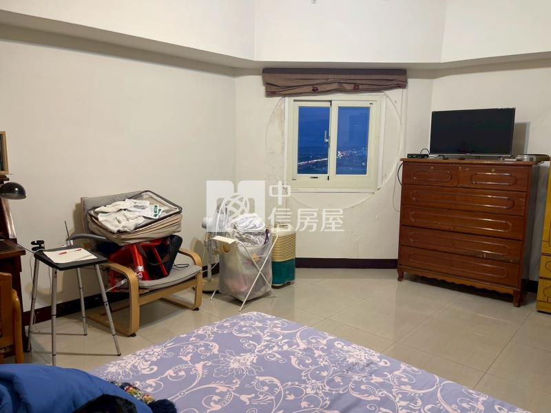 近A21大5房景觀美宅房屋室內格局與周邊環境