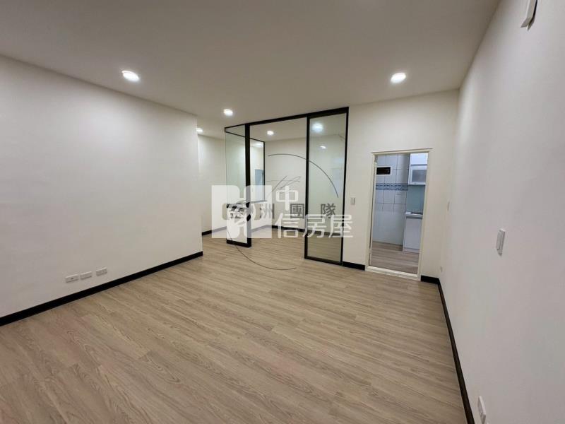 桃園中路巨星世家整新一樓3房車房屋室內格局與周邊環境