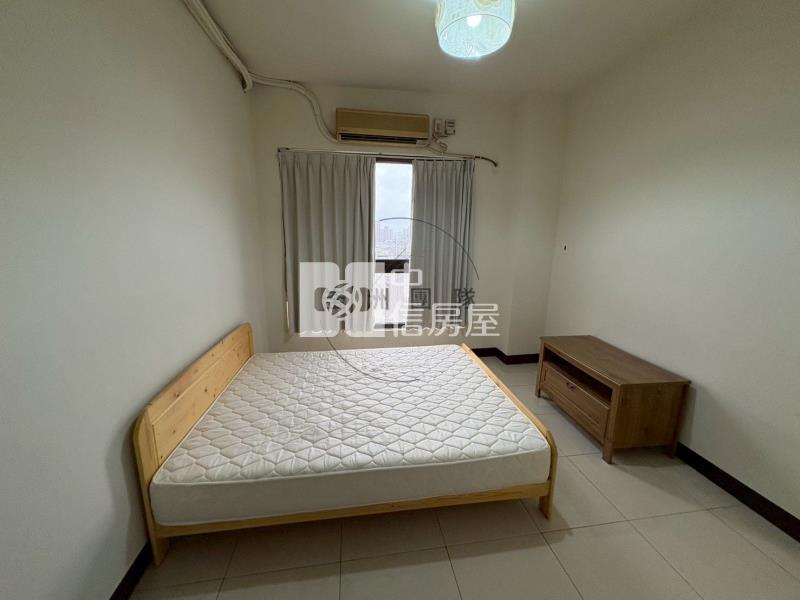 南勢重劃區幸福公園3+1房車房屋室內格局與周邊環境