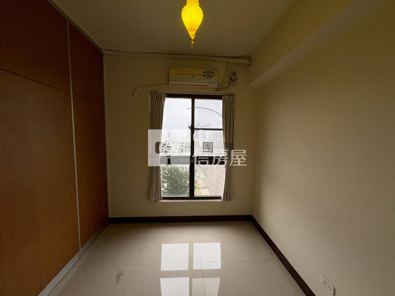 南勢重劃區幸福公園3+1房車房屋室內格局與周邊環境