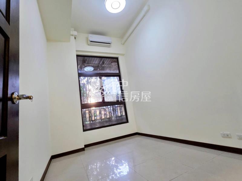 合雄星晴天4房雙車房屋室內格局與周邊環境