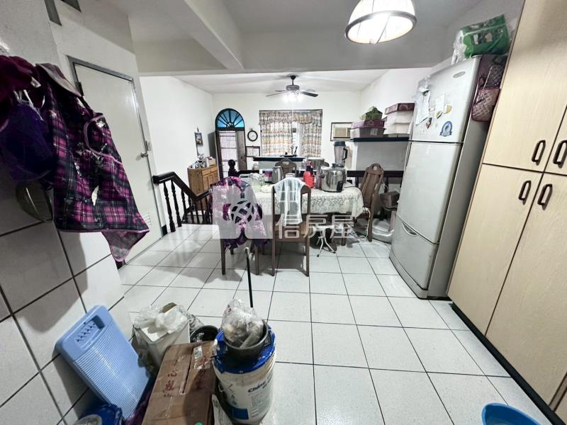 南勢重劃區稀有美別墅房屋室內格局與周邊環境