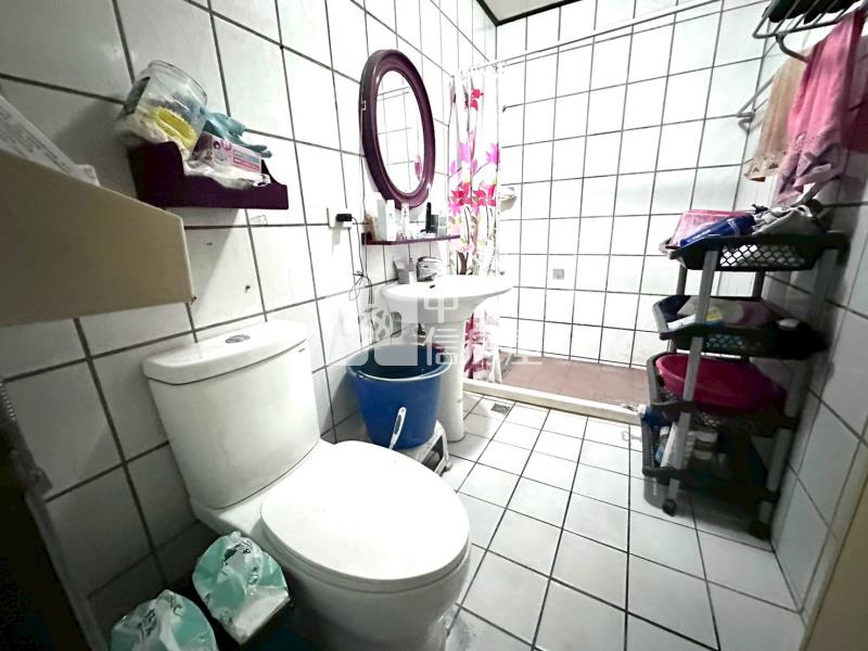 南勢重劃區稀有美別墅房屋室內格局與周邊環境