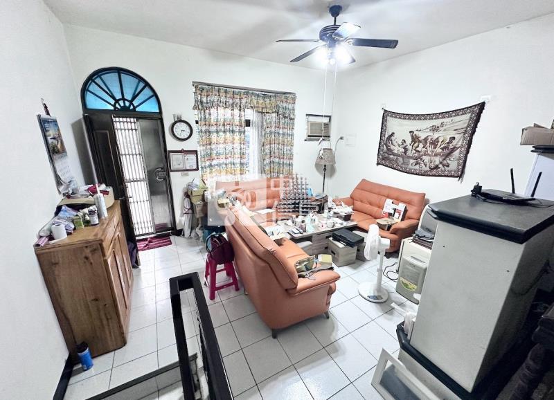 南勢重劃區稀有美別墅房屋室內格局與周邊環境