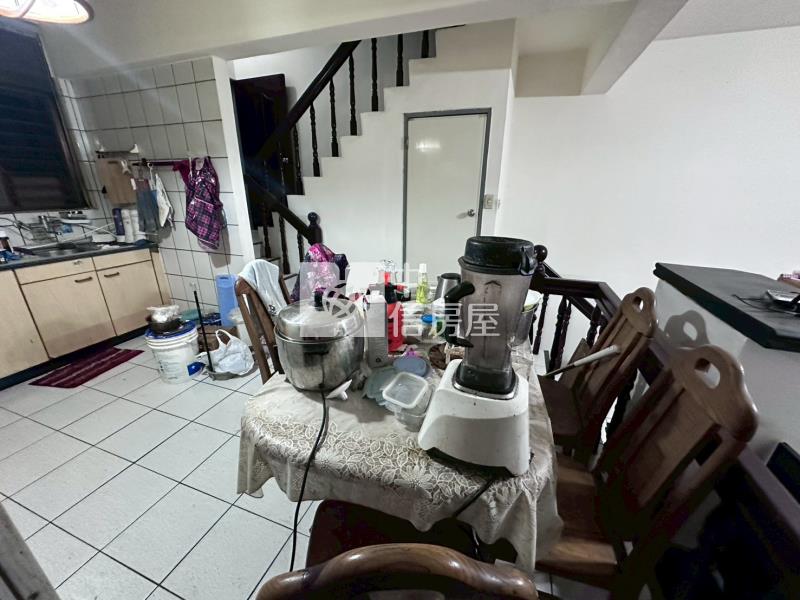 南勢重劃區稀有美別墅房屋室內格局與周邊環境