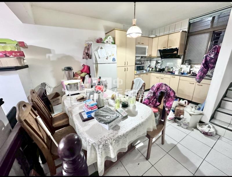 南勢重劃區稀有美別墅房屋室內格局與周邊環境