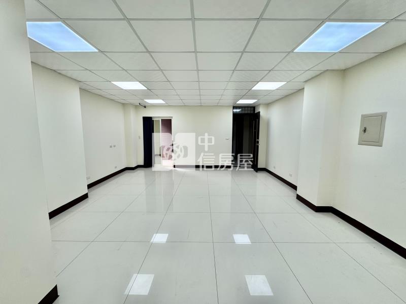 近觀音工業區獨棟.大面寬.電梯12套房透店房屋室內格局與周邊環境