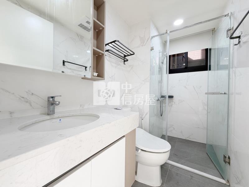 新高學區高樓三房雙平車房屋室內格局與周邊環境