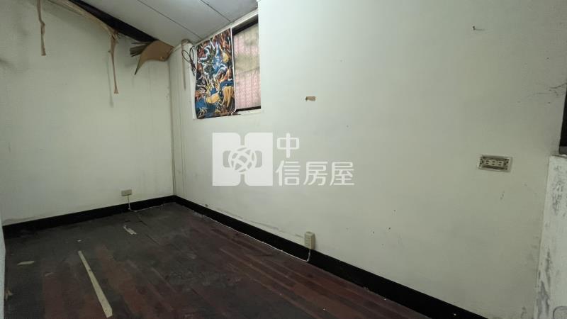 中醫一中商圈中庭一樓大4房房屋室內格局與周邊環境