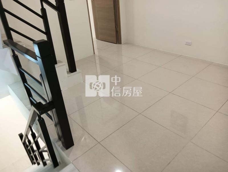 大寮中庄國中翻新透天四套房房屋室內格局與周邊環境