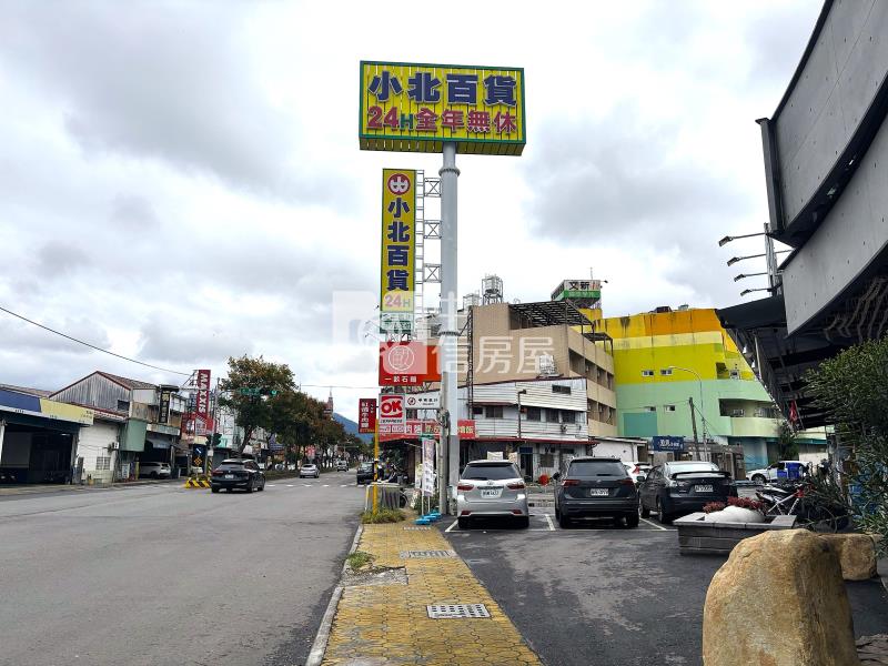 學校旁美住家房屋室內格局與周邊環境