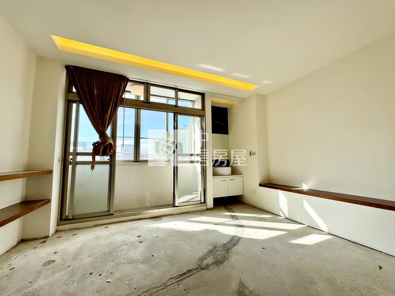 草屯市中心黃金店住房屋室內格局與周邊環境