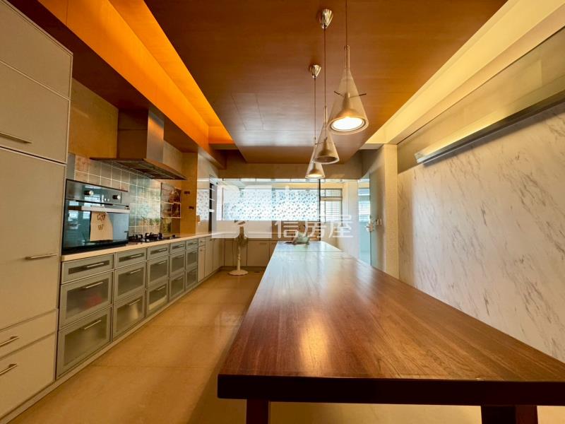 草屯市中心黃金店住房屋室內格局與周邊環境