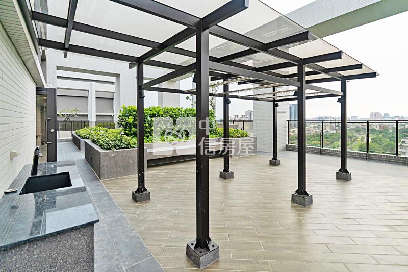 康橋河畔輕屋齡2房雙平車房屋室內格局與周邊環境