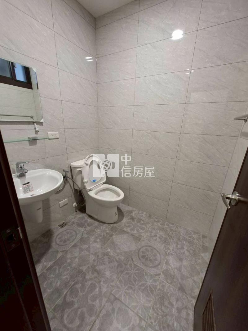 中壢國民運動中心附近透天房屋室內格局與周邊環境