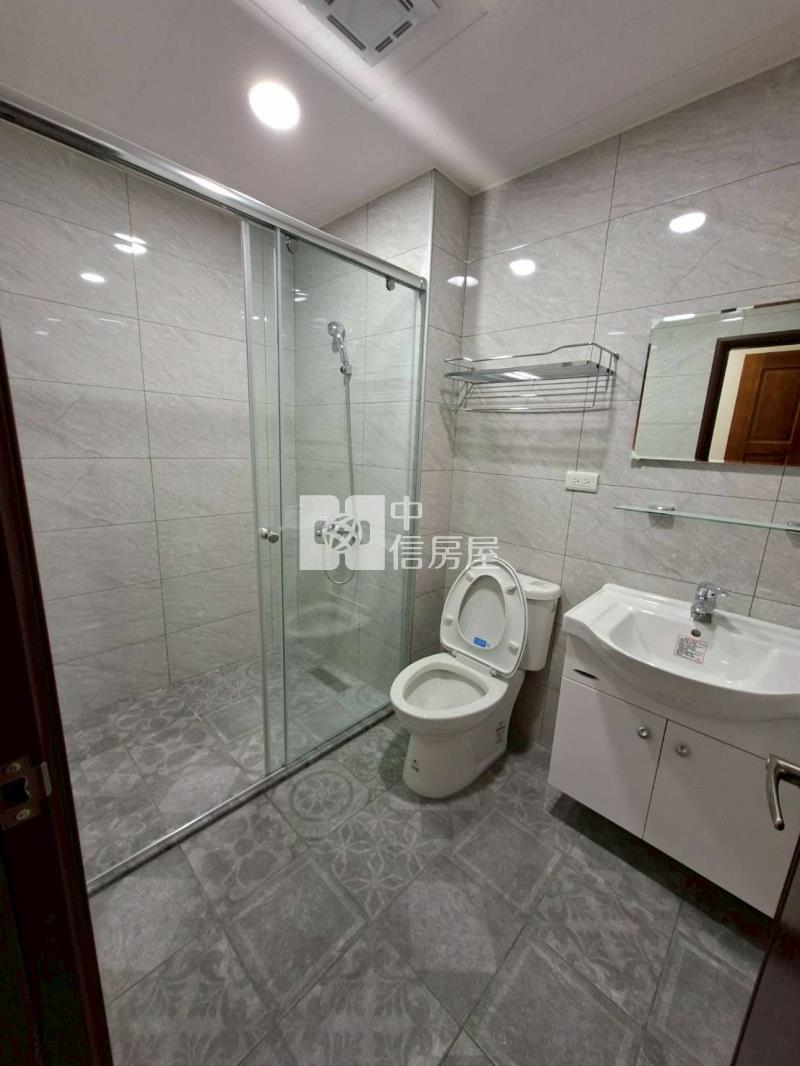 中壢國民運動中心附近透天房屋室內格局與周邊環境