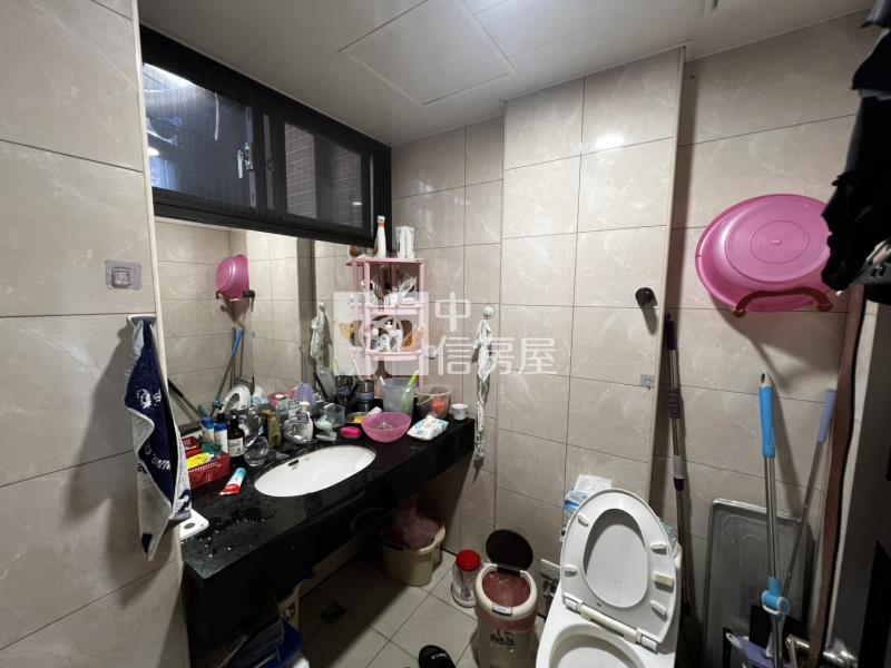 [首璽團隊]萬能科大海川蘊雙車位電梯別墅房屋室內格局與周邊環境