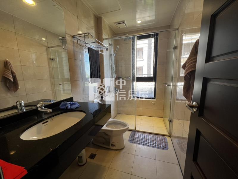 [首璽團隊]萬能科大海川蘊雙車位電梯別墅房屋室內格局與周邊環境