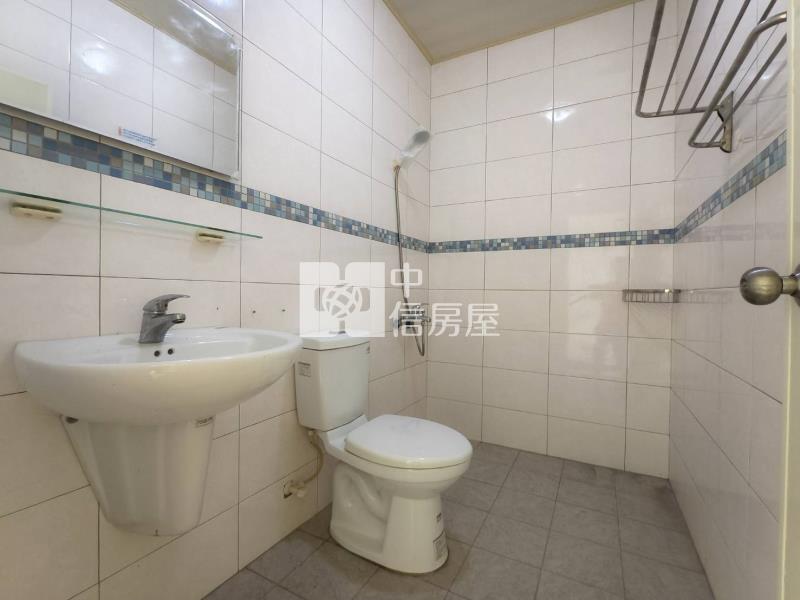 潮州市區絕版孝親透天-可當店面房屋室內格局與周邊環境