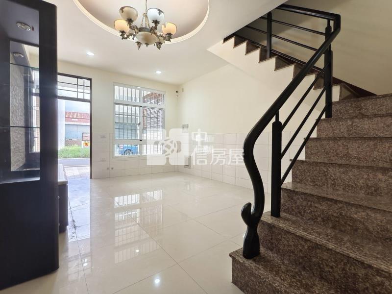 潮州市區絕版孝親透天-可當店面房屋室內格局與周邊環境