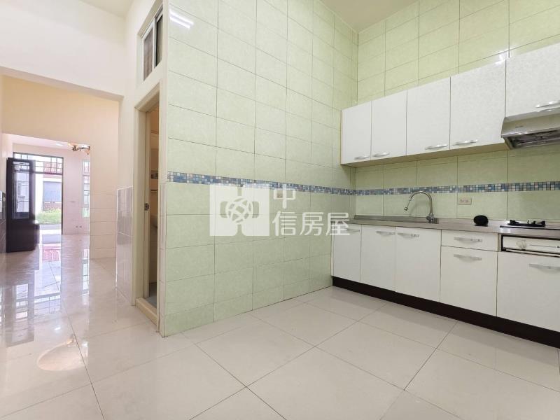 潮州市區絕版孝親透天-可當店面房屋室內格局與周邊環境