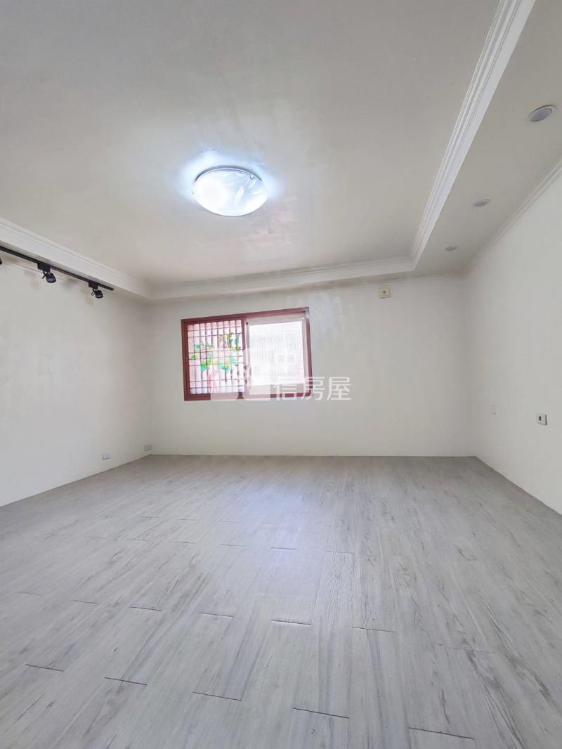 湖口夜市旁整新透天房屋室內格局與周邊環境