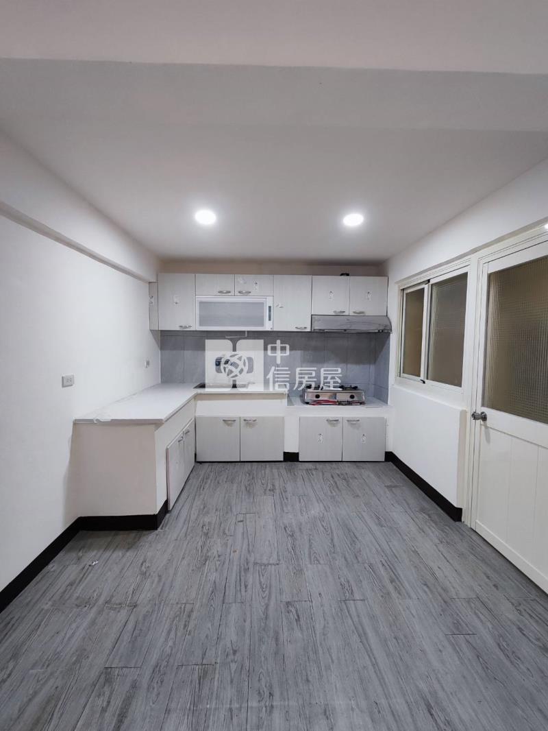 湖口夜市旁整新透天房屋室內格局與周邊環境