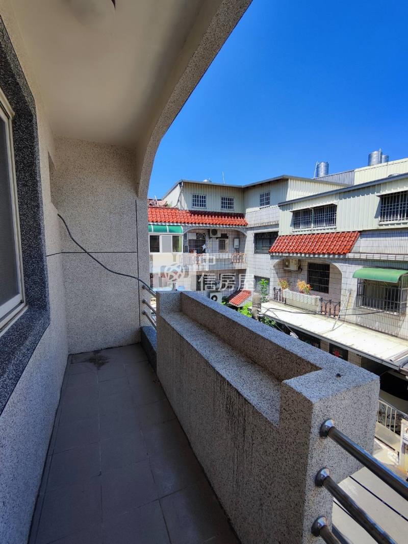 湖口夜市旁整新透天房屋室內格局與周邊環境