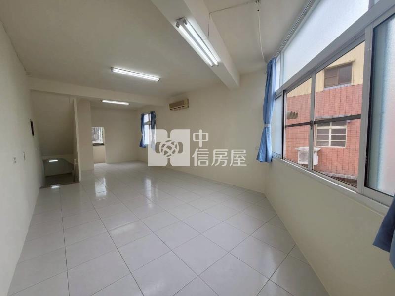 太保嘉新國中三角窗店住透天房屋室內格局與周邊環境