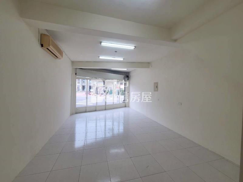 太保嘉新國中三角窗店住透天房屋室內格局與周邊環境