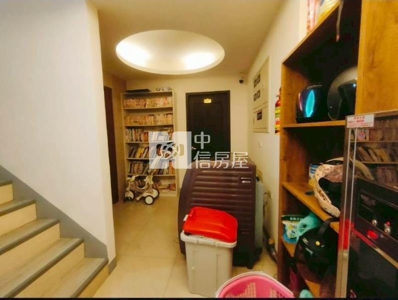 新明觀光夜市電梯透店房屋室內格局與周邊環境