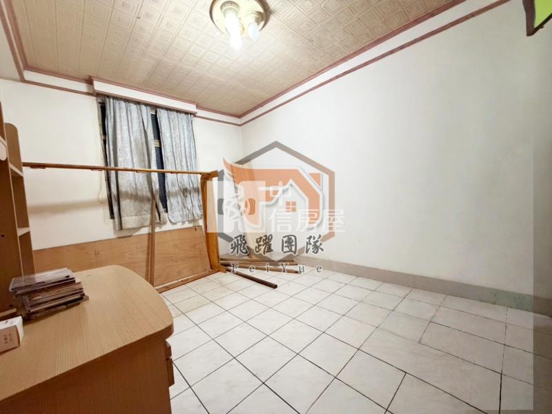 近66快速道路|平鎮高中 低總價 前陽台進出三房美寓房屋室內格局與周邊環境